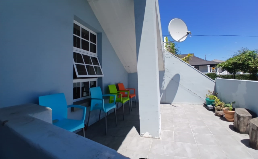 2 Bedroom Property for Sale in Mossel Bay Central Western Cape